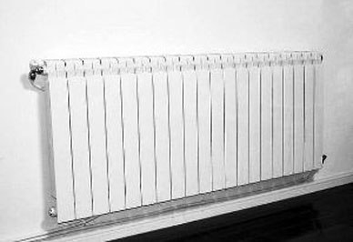 穿棉衣吹暖氣產(chan) 婦坐月子熱暈