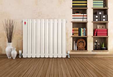 韦德国际bv白色鋼製暖氣片安裝在客廳